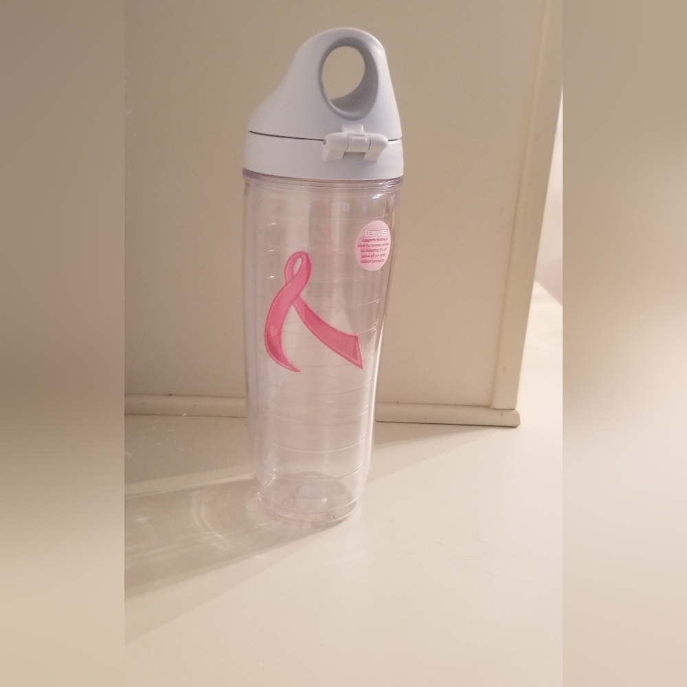 24 oz Tervis Tumbler Insulated water bottle lid pink breast cancer ribbon
